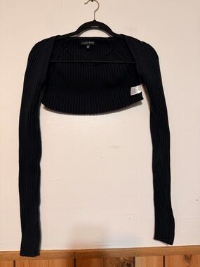 Kendall & Kylie Black Ribbed Cropped Shrug